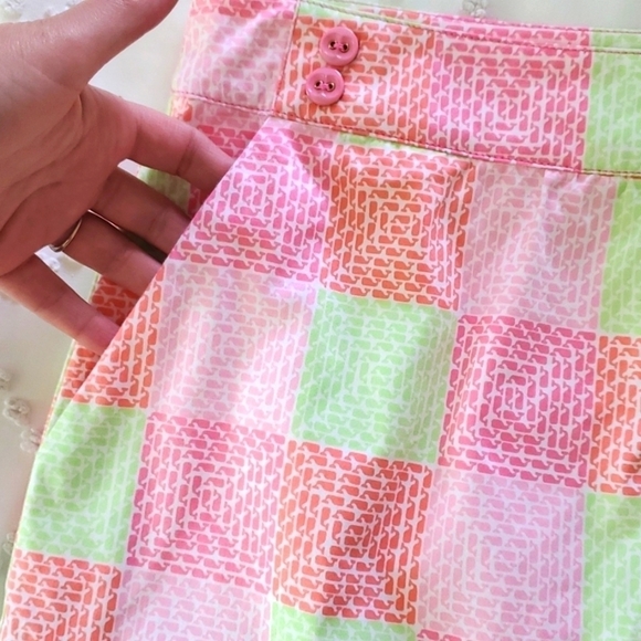 Vineyard Vines Patchwork print mini skirt size 4 - Picture 3 of 3